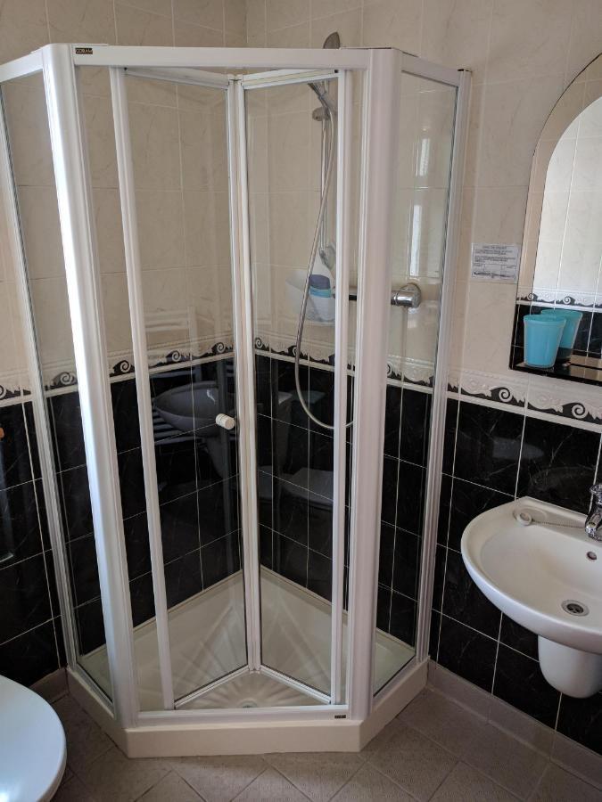 Lough Gara Lodge Self Catering Gorteen  Экстерьер фото